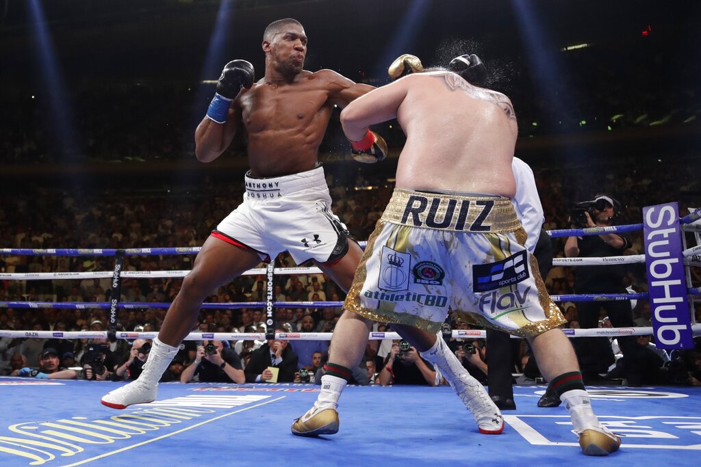 Përballje e madhe e boksit në Majami këtë dhjetor