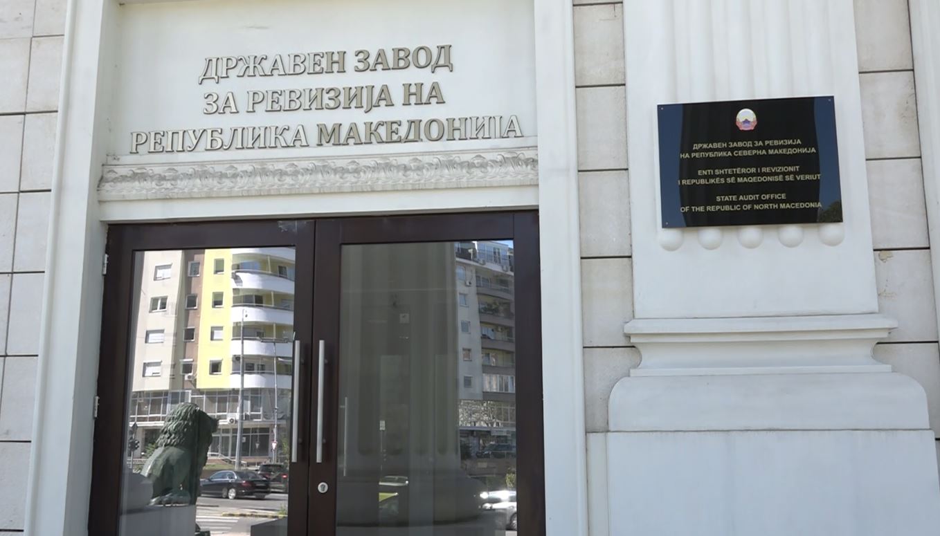 Revizioni  Harxhohen 143 mln euro  gaz s ka