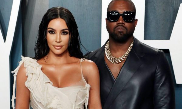 Kim Kardashian fajëson ish-bashkëshortin e saj Kanye West, për ndarjen nga i dashuri futbollist Odell Beckham Jr