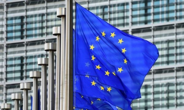 Ministrat e jashtëm të vendeve anëtare të BE-së po diskutojnë për një zgjerim të ri