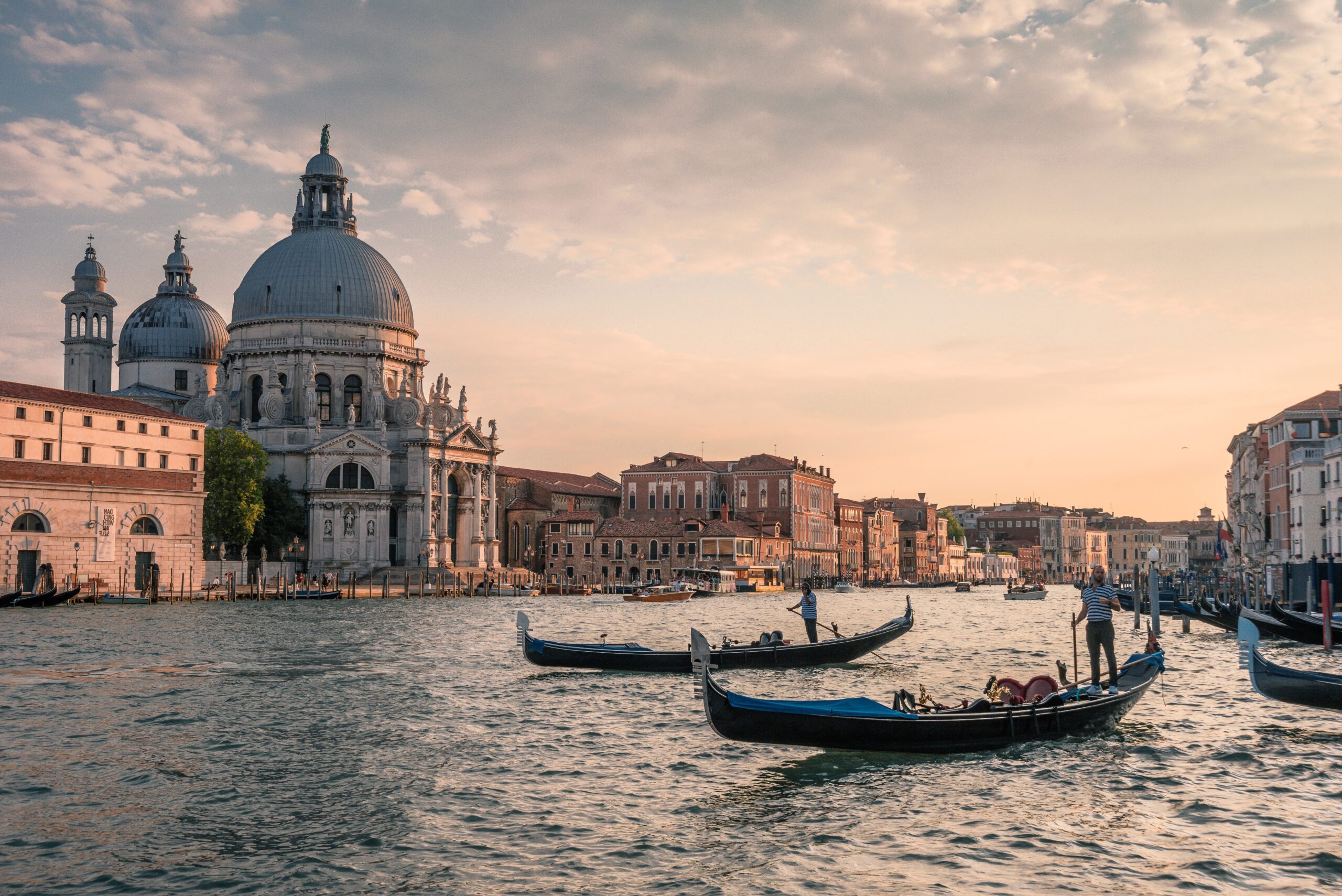 Rasti i parë i këtij lloji në botë: Nga sot Venediku paguan një hyrje në qytet, 5 euro në ditë