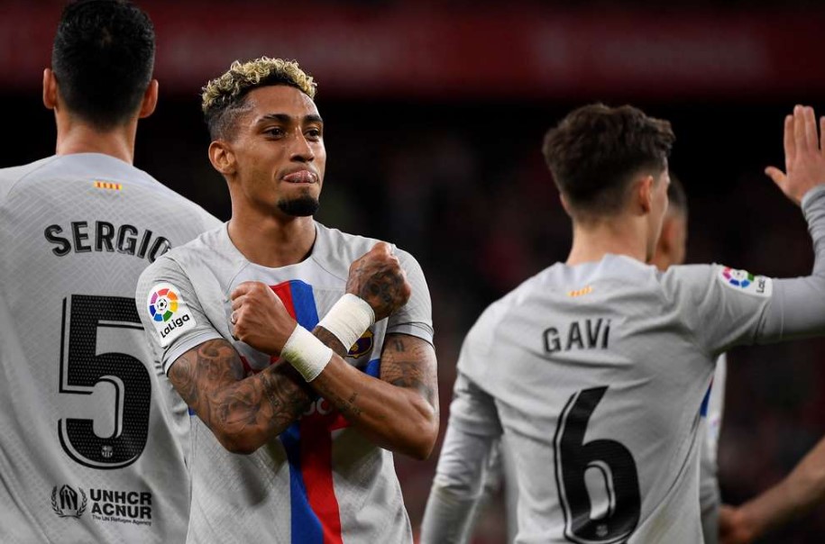 Liverpulli gjen zëvëndësuesin e Mohamed Sallahut te Barcelona