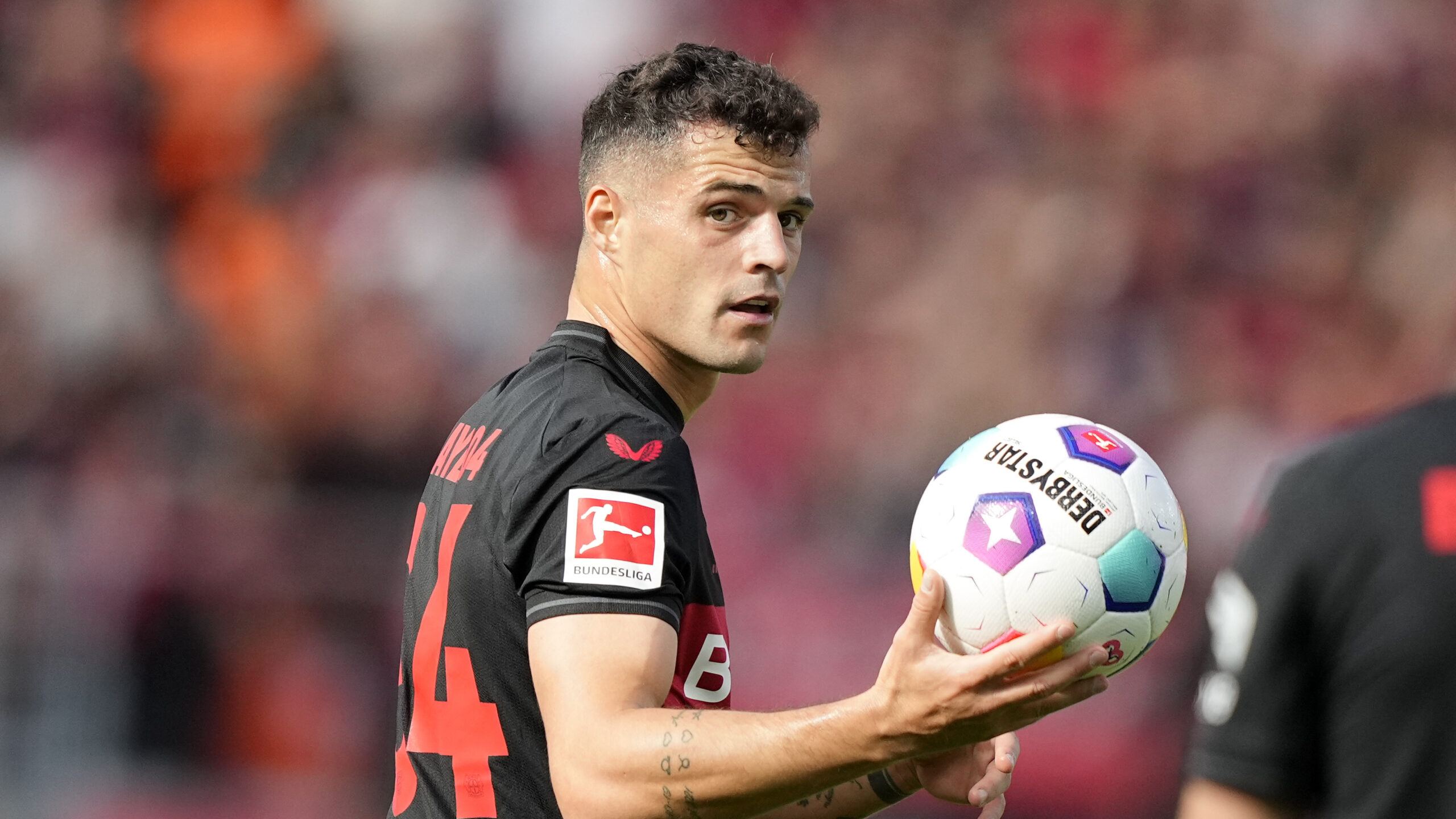 Granit Xhaka ‘mbulohet’ me para nga Leverkuseni me fitimin e titullit në Bundesligë