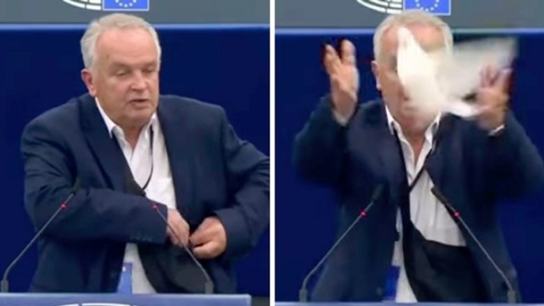 Eurodeputeti sllovak nxori pëllumbin dhe e lëshoi në Parlamentin Evropian si gjest i paqes në botë – i reagojnë të pranishmit