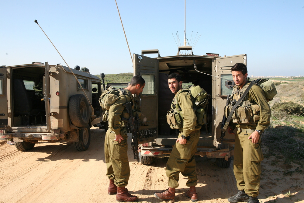 idf-kryqi-i-kuq-i-dorezon-ushtrise-izraelite-kater-arkivole-me-trupa-pengjesh