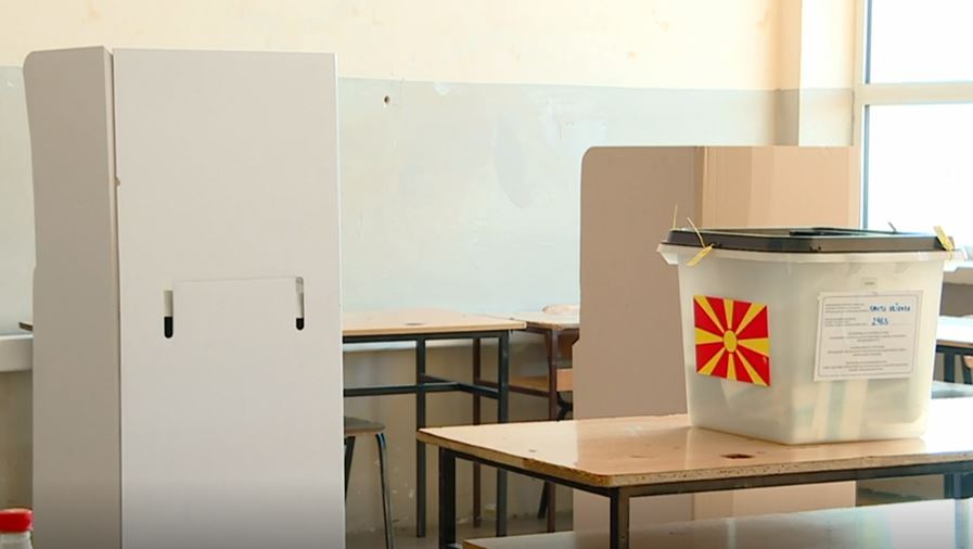 Sot mbahen zgjedhjet e shtata për kreun e ri të shtetit që nga pavarësia e vendit
