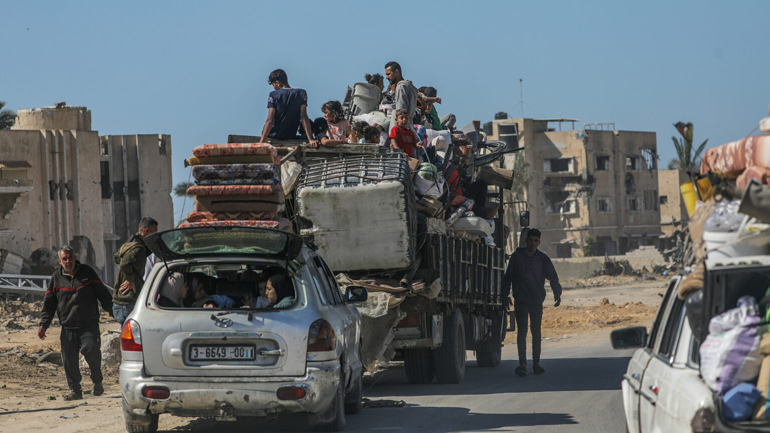 OKB: Rreth 110,000 njerëz ikin nga Rafah për shkak të bombardimeve izraelite