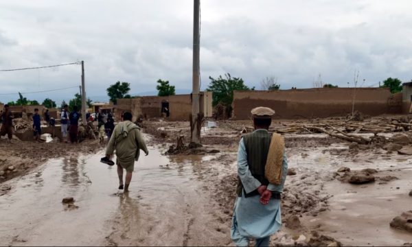 Qindra të vdekur nga vërshimet në Afganistan