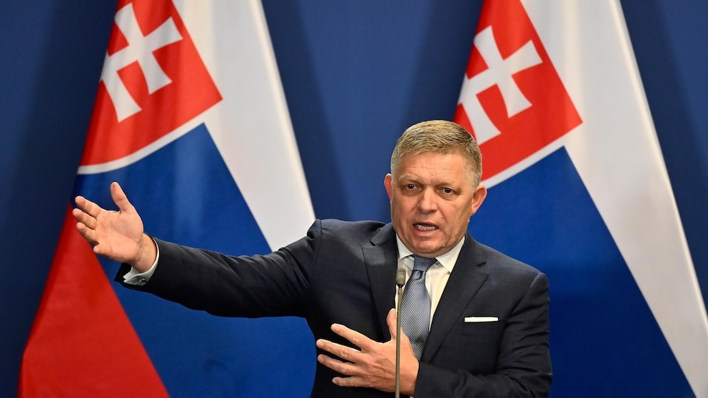 Kryeministri sllovak, Robert Fico ndodhet jashtë rrezikut për jetën