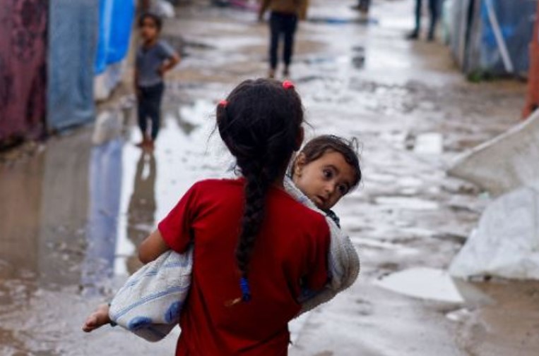 UNICEF për luftën në Gaza: Mbi 600 mijë fëmijë janë në kushte ekstreme