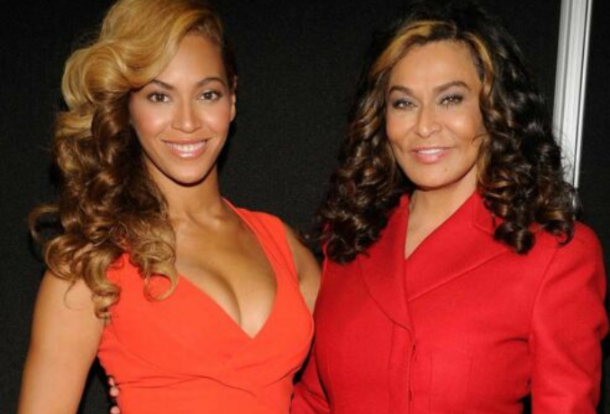 “Ka qenë shumë e turpshme”, nëna e Beyonce rrëfen për fëmijërinë e këngëtares