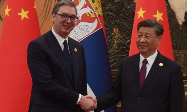 Çfarë synon vizita e Presidentit kinez në Serbi?
