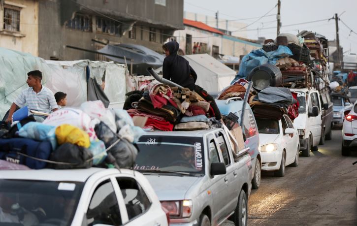 UNRWA: Rreth 450 mijë palestinezë u larguan nga Rafah në një javë