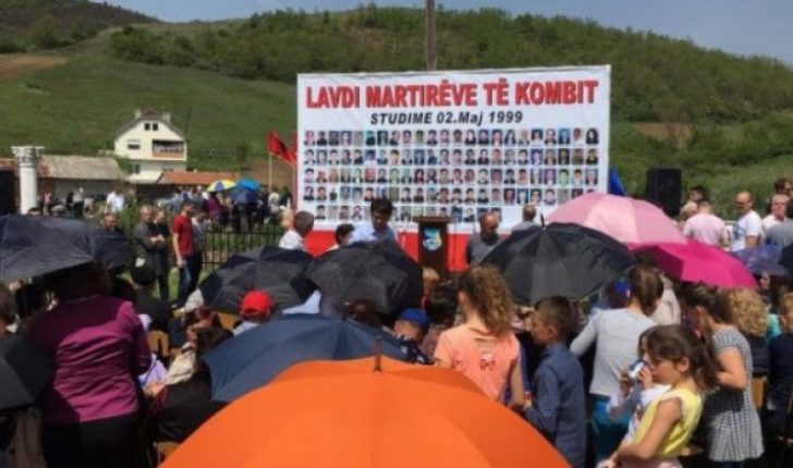 25 vite nga masakra e Studimes, aty ku serbët për dy orë vranë 116 shqiptarë