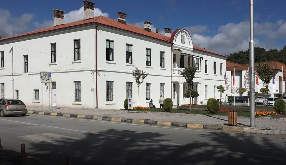 Në Strugë VMRO dhe VLEN nuk po arrijnë marrëveshje për këshillin komunal