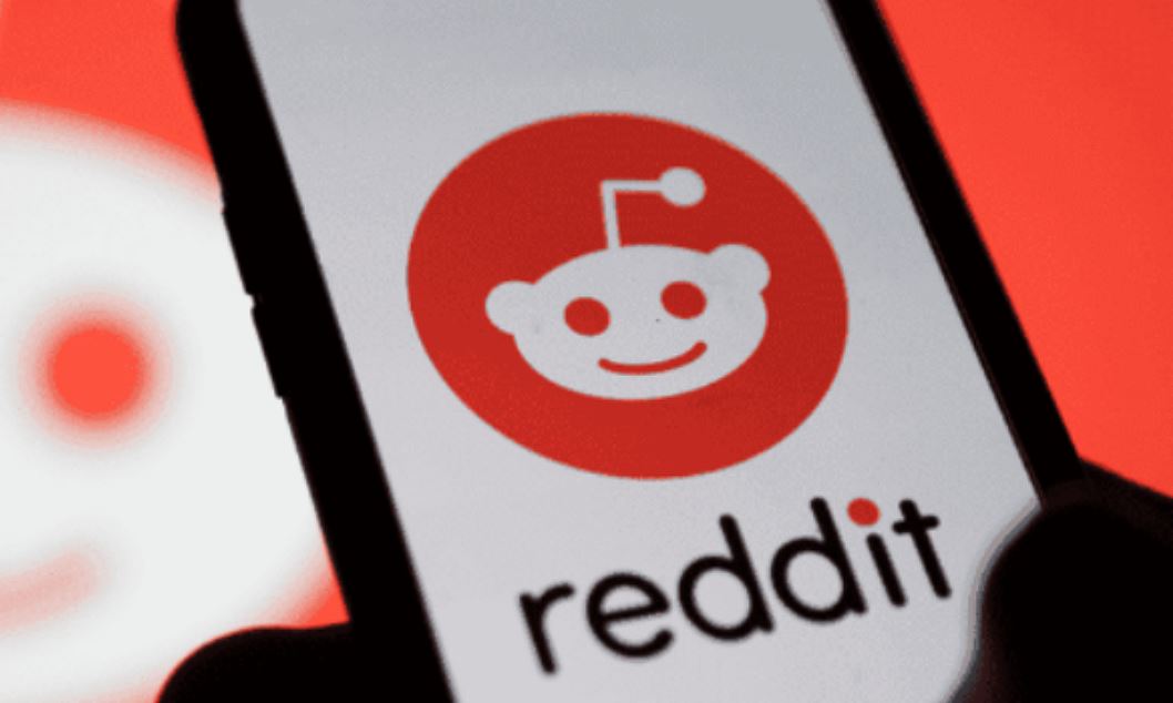 Interneti është në krizë për shkak të një eksperimenti sekret  Miliona njerëz pa e ditur korrespondonin me inteligjencën artificiale