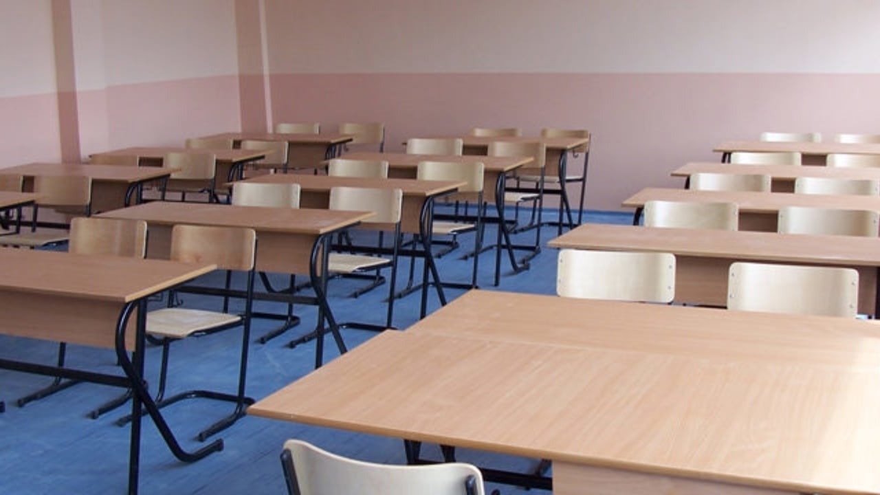 Përkundër rritjes së numrit të fëmijëve të prekur me grip  gjysmëvejtori i dytë nuk do të shtyhet