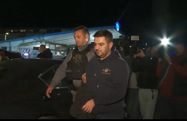 Mbrojtja e Kreshnik Bekteshi pretendon se firma e tij nuk qëndronte në asnjë licencë të lëshuar për diskotekën  Puls 