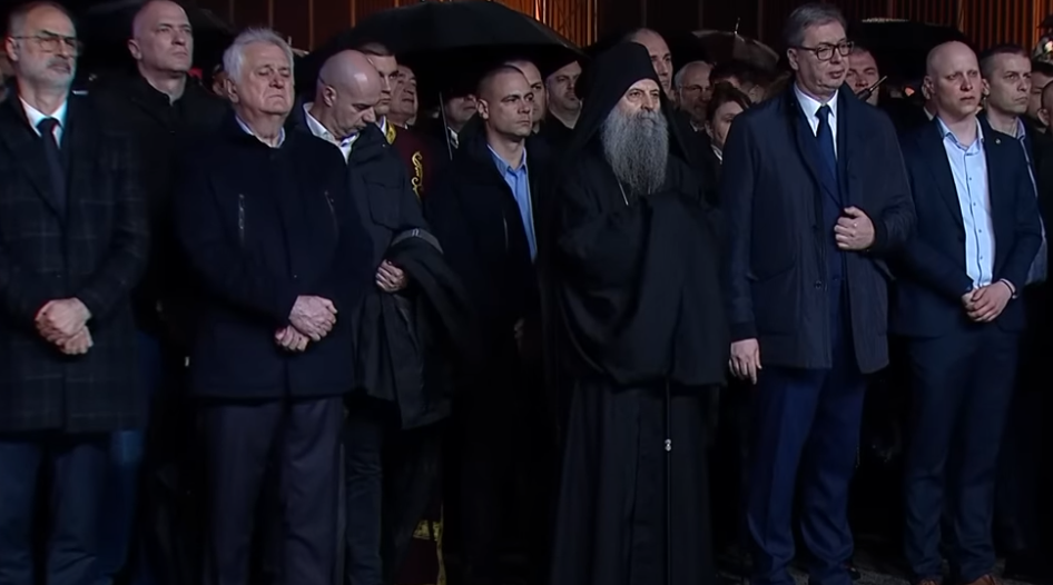 Stoilkoviqi shkoi në Beograd për ta përkujtuar  Agresionin e NATO s  ndaj Serbisë   Mickoski s jep përgjigje të qartë  VLEN  Nuk mund ta bëjmë atë  Stoilkoviqin  shqiptar 