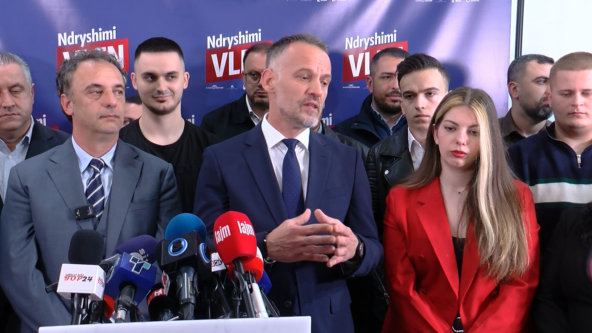 Fetai  Me valixhe erdha  por s kam ndërmend të iki   Taravari po  artanizohet 