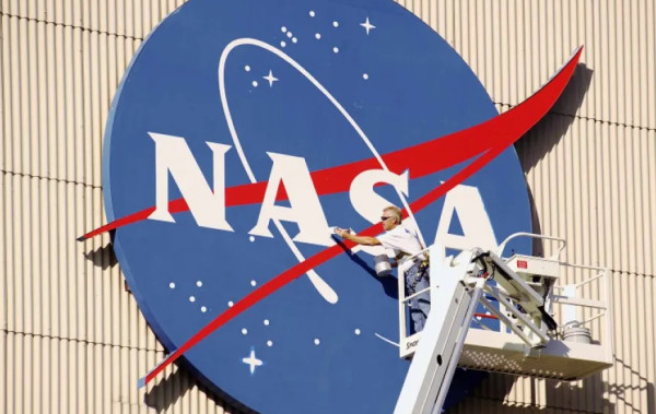 nasa-synon-te-nise-njerez-drejt-henes-ne-muajin-mars