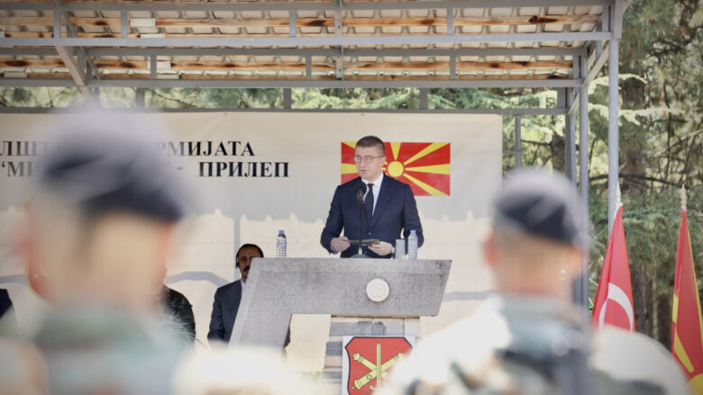 Maqedonia e Veriut forcon kapacitetin mbrojtës  siguron pajisje të reja ushtarake sipas standardeve të NATO s