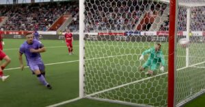 VIDEO / Bazelli flet shqip, Shaqiri dhe Ajeti fundosin Tunin