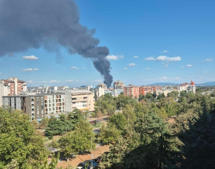 Prokuroria doli në terren në Trubarevë  për të kryer hetime për djegien e depos me mbetje të rrezikshme