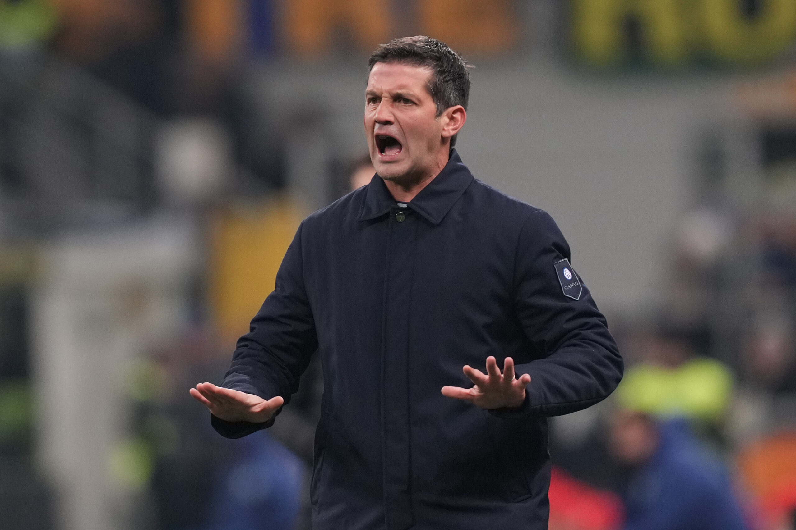 Trajneri rumuni ka parakaluar emrat historikë të pankinës zikaltër