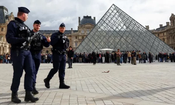 kater-arrestime-te-reja-pas-grabitjes-se-bizhuterive-ne-luver