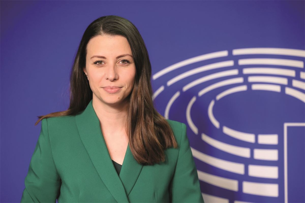 Joveva  Nuk është e drejtë që Maqedonia të vendoset në një  thes  me Serbinë dhe Bosnjën në rrugën evropiane