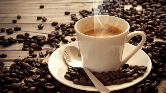 A e largon kafeja dhimbjen e kokës 