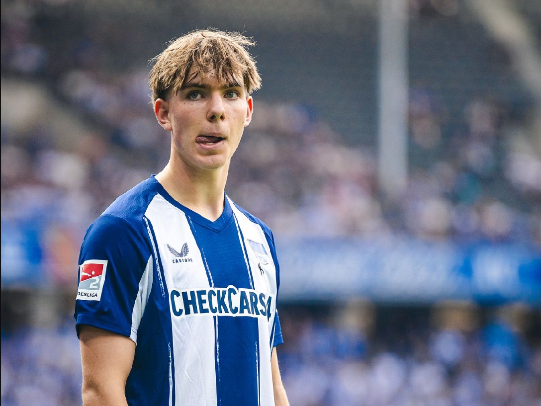 Kush është djaloshi 16 vjeçar për të cilin interesohen Reali dhe Barcelona  