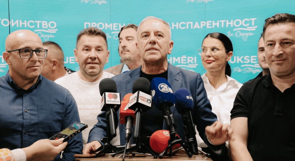 Qyra u ulë në karrigen e kryetarit të Strugës  nënshkroi vendimin për shitjen e veturës luksoze  Audi 