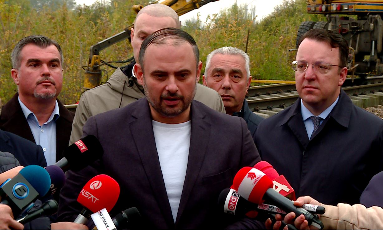 fshese-ne-qytetin-e-shkupit-gjorgievski-pastron-listat-e-te-punesuarve