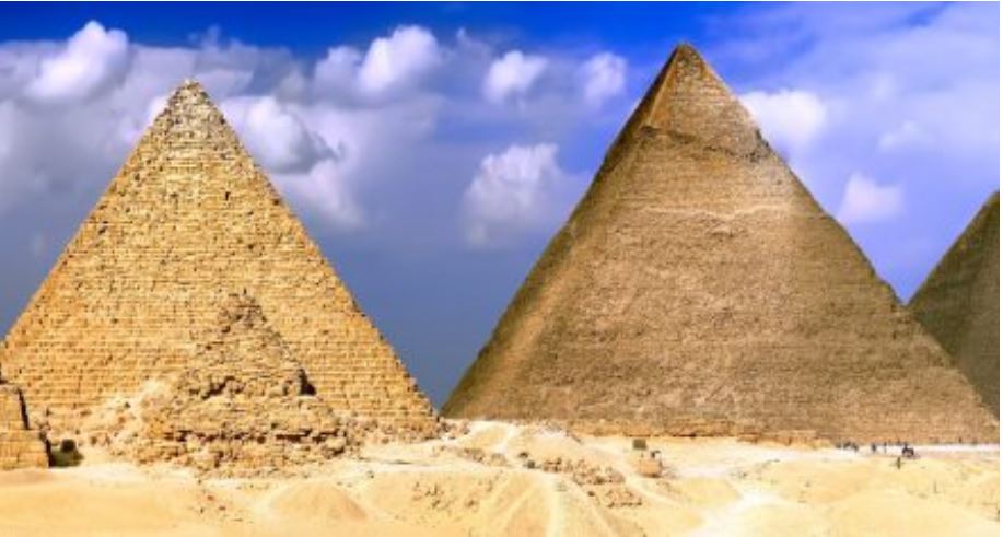 Egjipti  piramidat u ndërtuan me anë të një dege të lashtë të Nilit