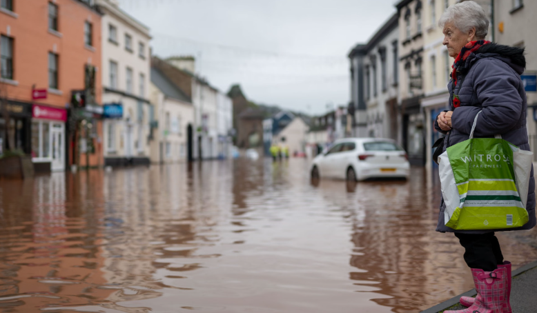 permbytje-te-rrezikshme-ne-uells-shpallet-incident-i-madh