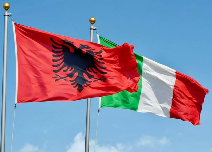 Shqipëria dhe Italia mbajtën mbledhjen e parë ndërqeveritare