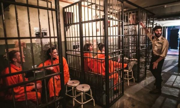 Hapet bari i cili ngjason me një qeli burgu