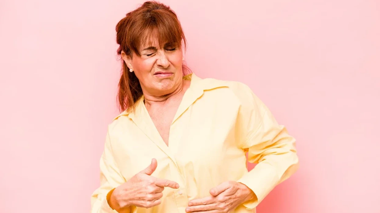 Gëlltitja e ajrit që prish tretjen   çfarë është aerofagia dhe si ta ndaloni