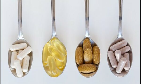 ekspertet-pese-suplementet-qe-te-gjithe-duhet-t-i-marrin-kete-vjeshte-per-te-parandaluar-kollen-dhe-gripin