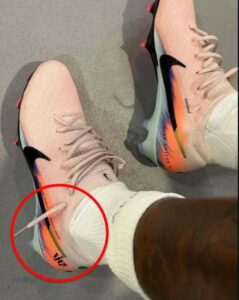 “Tërbon” tifozët e Realit, vendos të vesh takat me emrin e yllit të Barcelonës