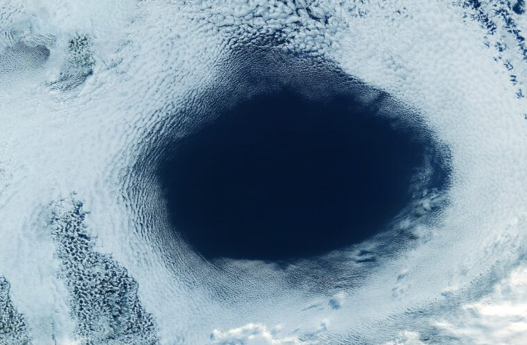 Vrima e ozonit mbi Antarktidë do të zvogëlohet ndjeshëm deri në vitin 2025