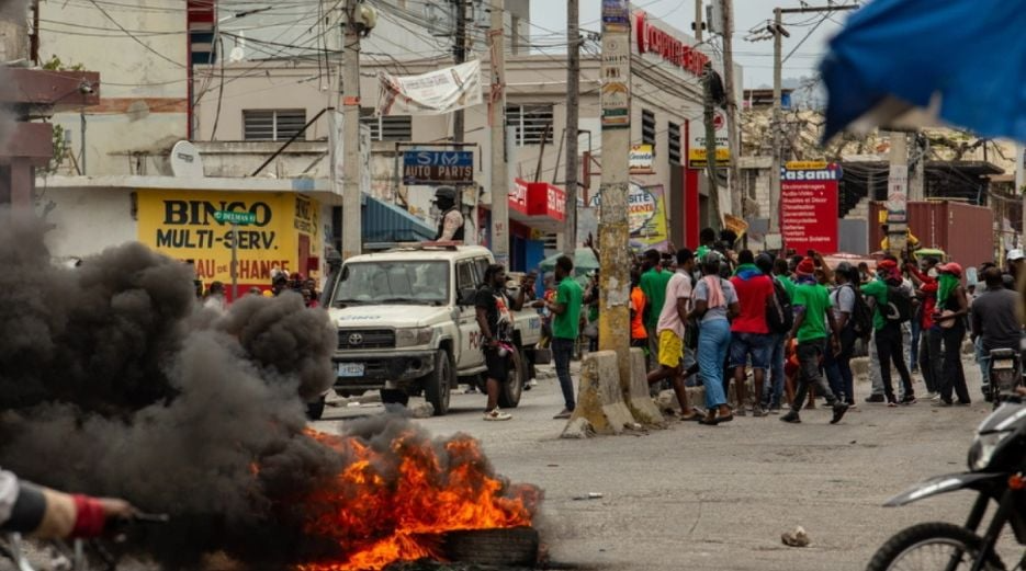 Pushtimi i Haitit nga bandat  18 shtete do të dërgojnë 5500 trupa ushtarakë për t i luftuar