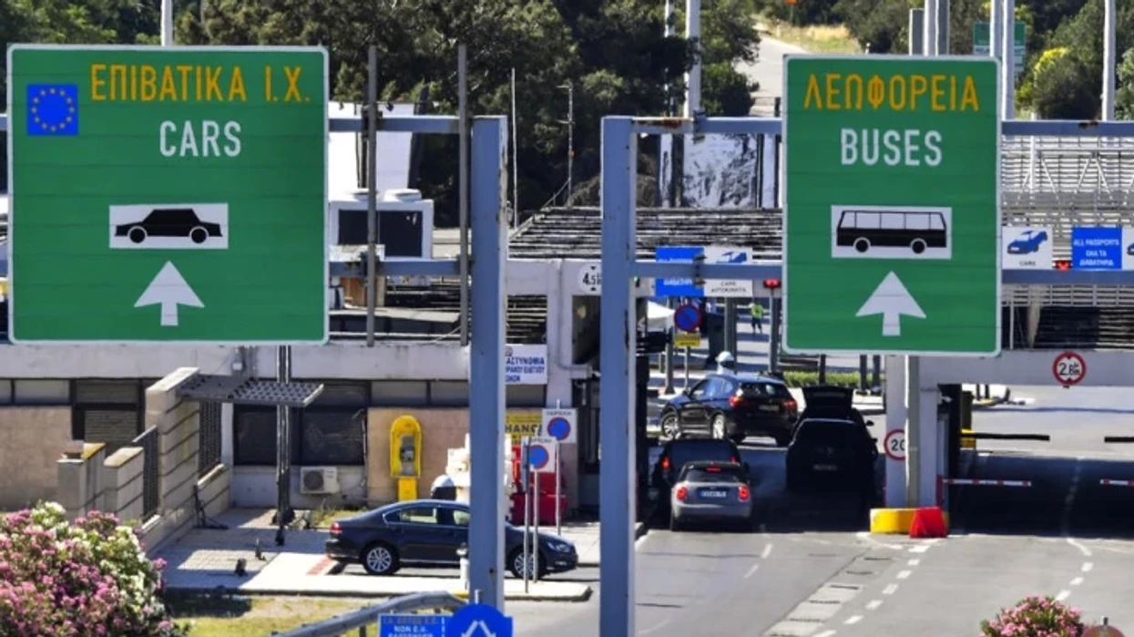 Sërish ka bllokoda në vendkalimin kufitar Evzoni