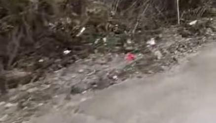 Gërmime ilegale në rrugën Llojan Vaksincë  operatori kabllovik vepron pa leje