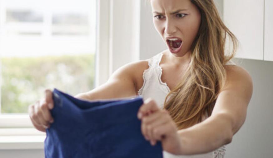 Si t i ktheni në gjendje normale rrobat e zvogëluara nga larja në rrobalarëse