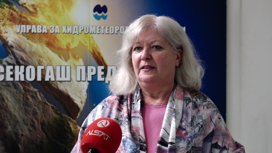 Ristova  Mot kryesisht i vranët dhe me reshje të dendura shiu  pritet edhe ulje temperaturash