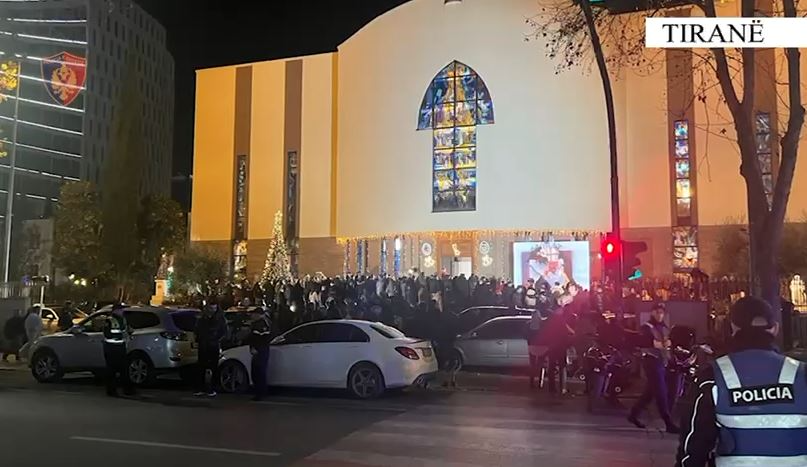 policia-blindon-tiranen-per-festimet-e-vitit-te-ri