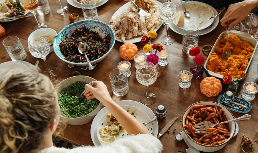 Si të shmangni fryrjen pas vakteve të festave  5 këshilla të thjeshta